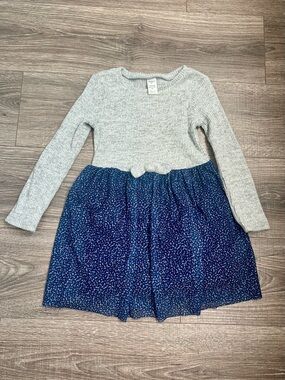 OshKosh Girls 5T Gray Knit Top with Navy Floral Skirt Dress